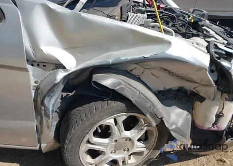 2008 Ford Focus Se/Ses from USA, damaged, VIN 1FAHP35N88W100768